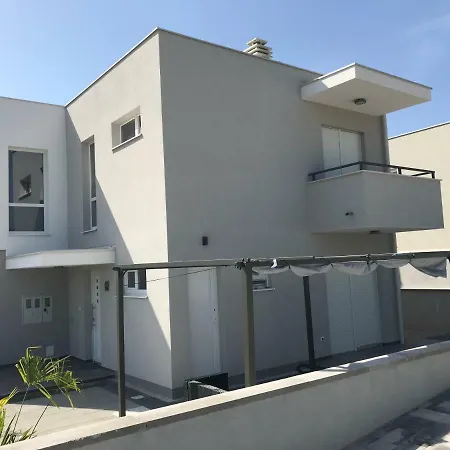 Vikendica Miggelangelo