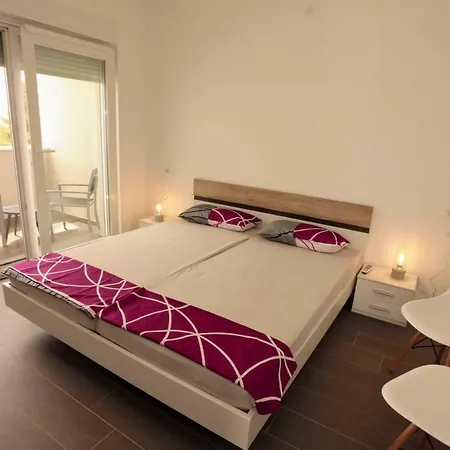 Miggelangelo * Tisno