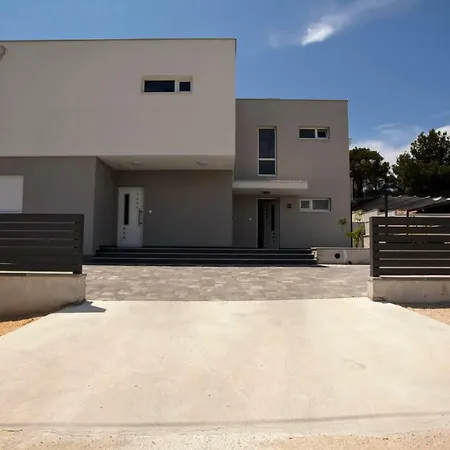 Miggelangelo Prázdninový dům *