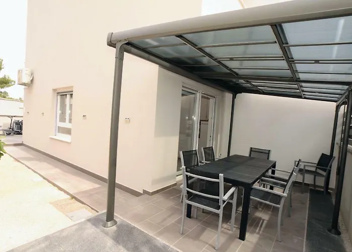 Miggelangelo بيت للعطل