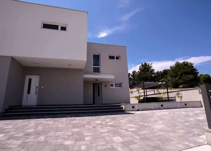 Miggelangelo * Tisno