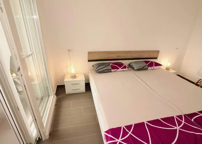 Miggelangelo بيت للعطل